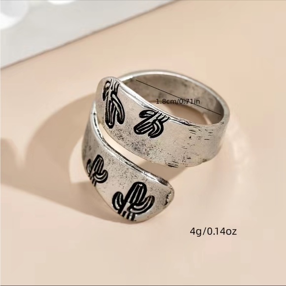 Silver Wrap Ring with Cactus Detail - Picture 2 of 4